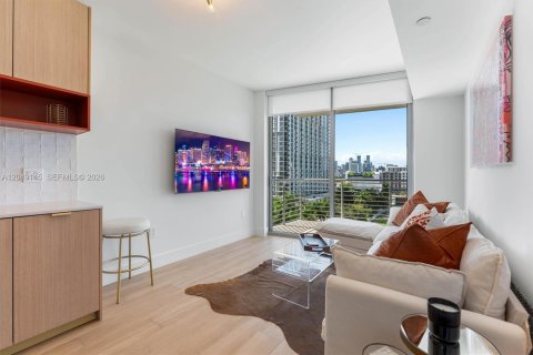 Condominio en venta en Miami, Florida, 2 dormitorios, 82.03 m2 № 2169386 - foto 12