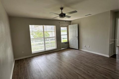 Immobilier commercial à vendre à Pinellas Park, Floride: 4 chambres, 135.45 m2 № 1680483 - photo 3