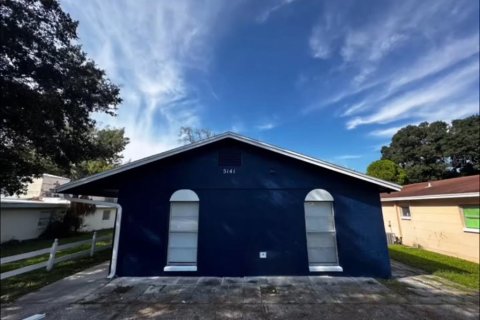 Immobilier commercial à vendre à Pinellas Park, Floride: 4 chambres, 135.45 m2 № 1680483 - photo 1