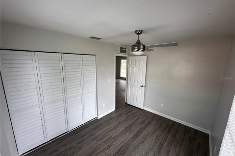Immobilier commercial à vendre à Pinellas Park, Floride: 4 chambres, 135.45 m2 № 1680483 - photo 8