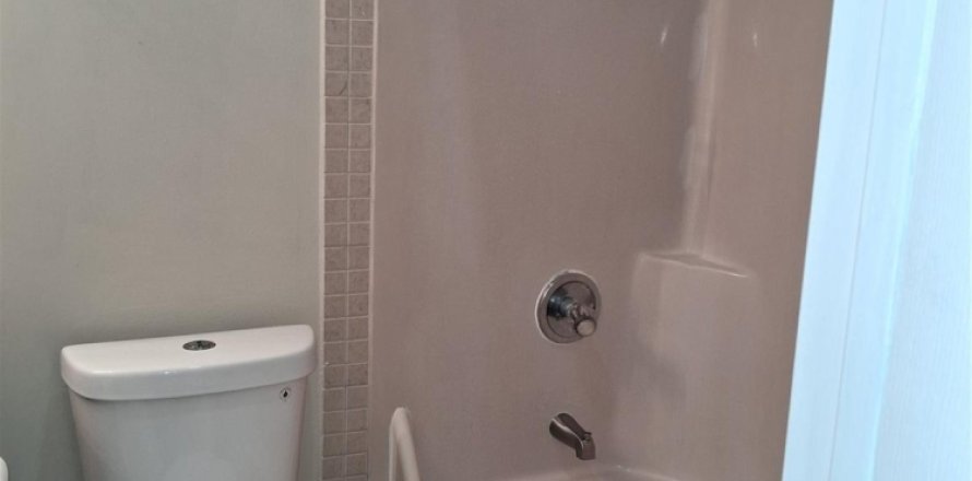 Touwnhouse à Sunrise, Floride 3 chambres, 153.85 m2 № 1187040