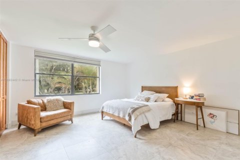 Condominio en venta en Doral, Florida, 2 dormitorios, 173.73 m2 № 1944970 - foto 18