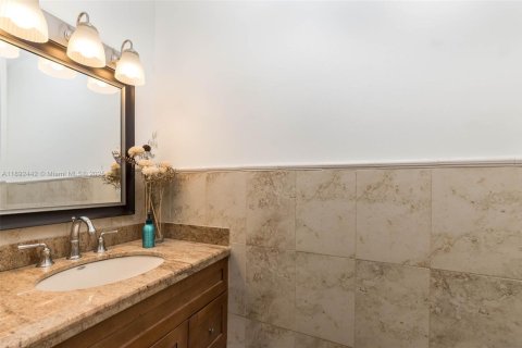 Condominio en venta en Doral, Florida, 2 dormitorios, 173.73 m2 № 1944970 - foto 16