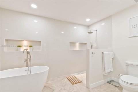 Condominio en venta en Doral, Florida, 2 dormitorios, 173.73 m2 № 1944970 - foto 21