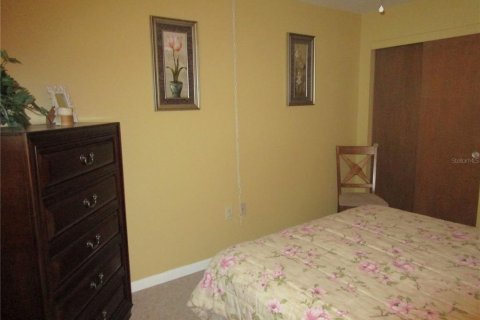 Condo in Saint Petersburg, Florida, 2 bedrooms  № 1529411 - photo 18