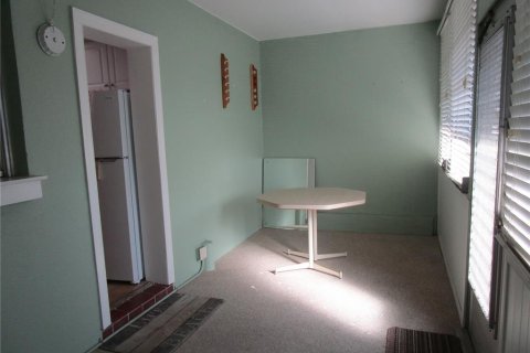 Condo in Saint Petersburg, Florida, 2 bedrooms  № 1529411 - photo 26