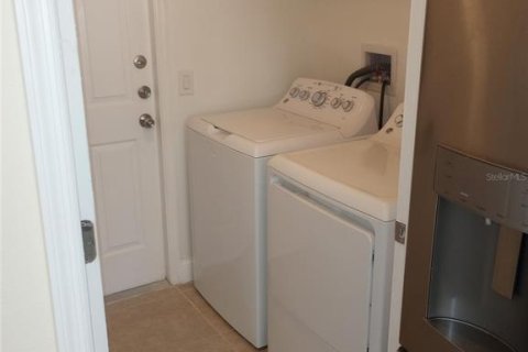 Casa en venta en Kissimmee, Florida, 4 dormitorios, 152.64 m2 № 1542198 - foto 11