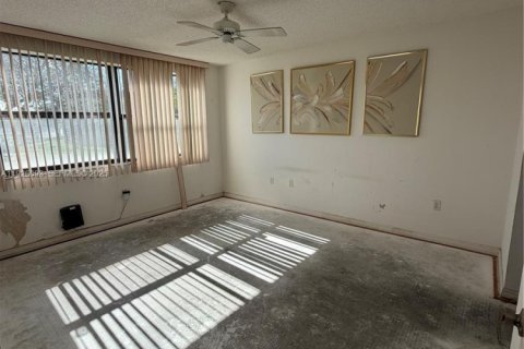 Condominio en venta en Sunrise, Florida, 2 dormitorios № 1985901 - foto 23