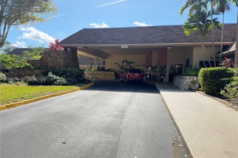 Condominio en venta en Sunrise, Florida, 2 dormitorios № 1985901 - foto 2