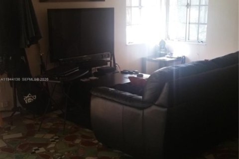 Apartment in Miami, Florida 1 bedroom, 74.32 sq.m. № 2000894 - photo 23