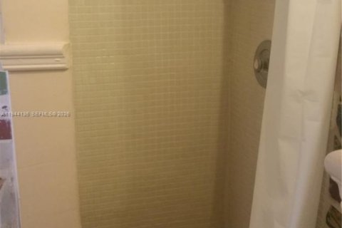 Apartment in Miami, Florida 1 bedroom, 74.32 sq.m. № 2000894 - photo 20