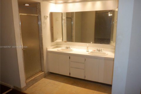 Touwnhouse à vendre à Palm Beach Gardens, Floride: 2 chambres, 148.27 m2 № 1989277 - photo 6