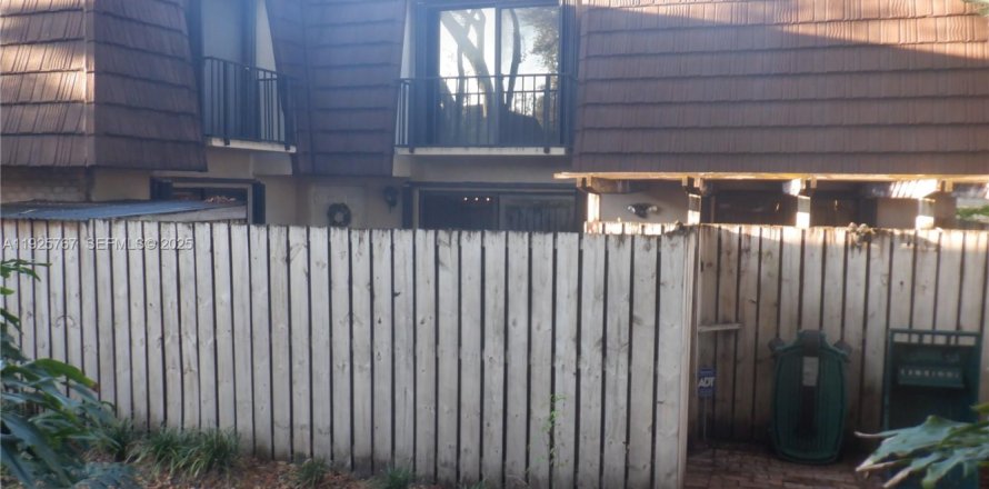 Touwnhouse à Palm Beach Gardens, Floride 2 chambres, 148.27 m2 № 1989277