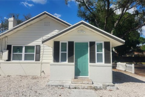 House in Sarasota, Florida 3 bedrooms, 115.57 sq.m. № 2122413 - photo 3