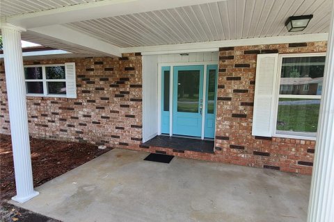 Casa en venta en Lake City, Florida, 3 dormitorios, 232.07 m2 № 1882926 - foto 2