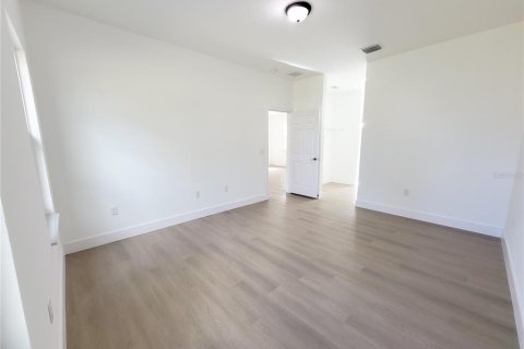 Casa en venta en Palm Bay, Florida, 3 dormitorios, 156.17 m2 № 2095442 - foto 12