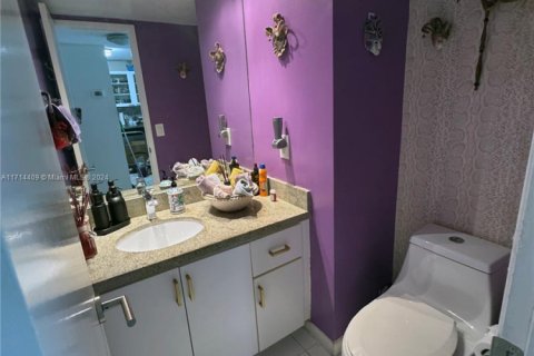 Copropriété à vendre à Aventura, Floride: 1 chambre, 99.03 m2 № 1985242 - photo 18