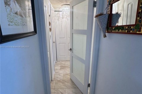 Copropriété à vendre à Aventura, Floride: 1 chambre, 99.03 m2 № 1985242 - photo 19