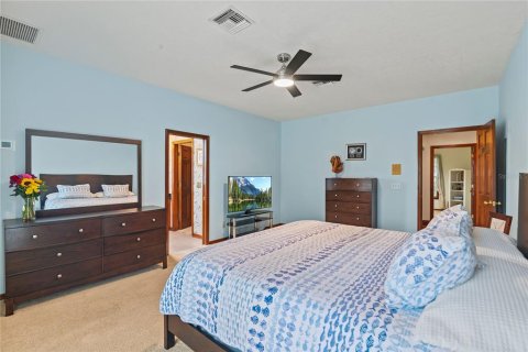 Casa en venta en Orlando, Florida, 4 dormitorios, 296.27 m2 № 1898652 - foto 21
