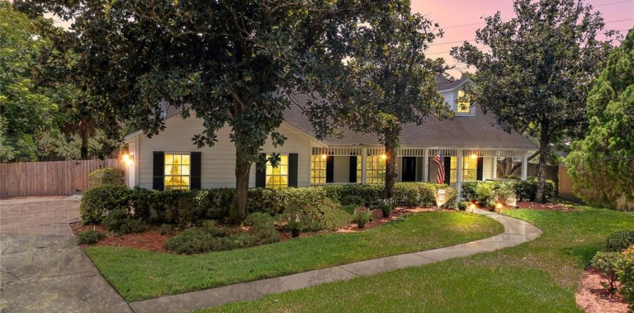 Casa en Orlando, Florida 4 dormitorios, 296.27 m2 № 1898652