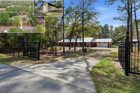Villa ou maison à Floral City, Floride 3 chambres, 182.83 m2 № 2389307