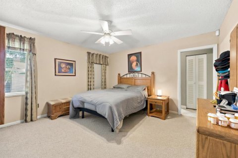 Villa ou maison à vendre à Lake Worth, Floride: 3 chambres, 121.7 m2 № 2433904 - photo 15