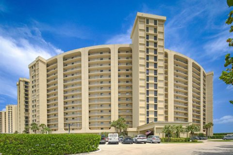 Condo in Jupiter, Florida, 2 bedrooms № 2147175