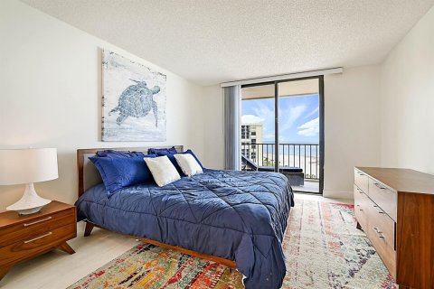 Condo in Jupiter, Florida, 2 bedrooms № 2147175 - photo 17