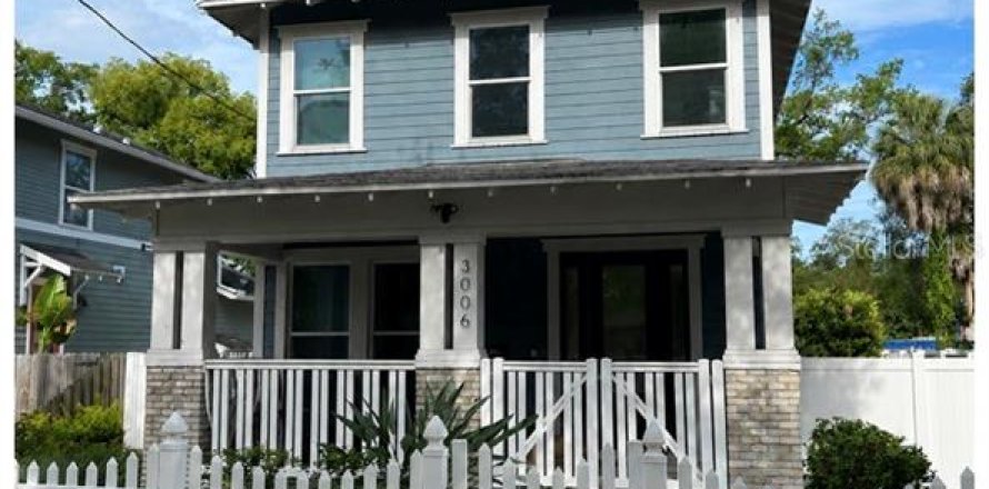 Villa ou maison à Tampa, Floride 3 chambres, 155.33 m2 № 2429112