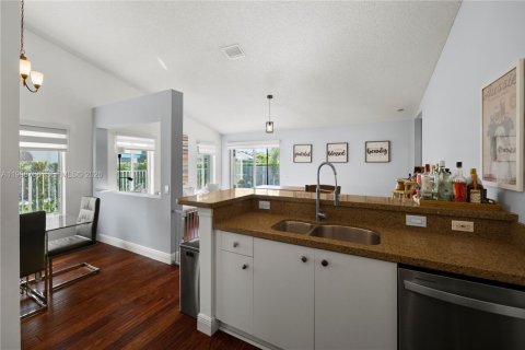 Casa en venta en Weston, Florida, 3 dormitorios, 142.42 m2 № 2060909 - foto 29