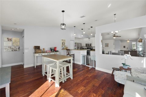 Casa en venta en Weston, Florida, 3 dormitorios, 142.42 m2 № 2060909 - foto 21