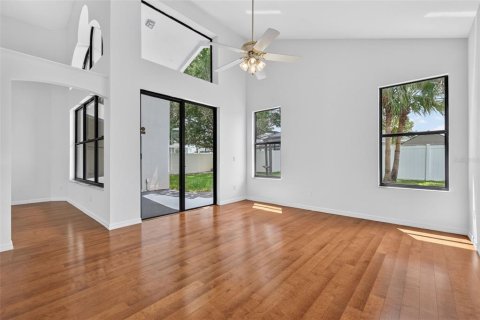 Villa ou maison à vendre à Orlando, Floride: 4 chambres, 224.64 m2 № 2156016 - photo 28