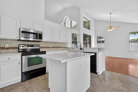 Villa ou maison à vendre à Orlando, Floride: 4 chambres, 224.64 m2 № 2156016 - photo 5