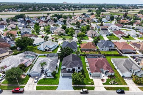 Villa ou maison à vendre à Orlando, Floride: 4 chambres, 224.64 m2 № 2156016 - photo 11