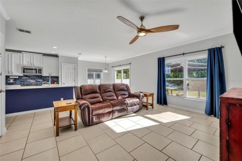 Casa en venta en Clermont, Florida, 5 dormitorios, 264.68 m2 № 1584429 - foto 22