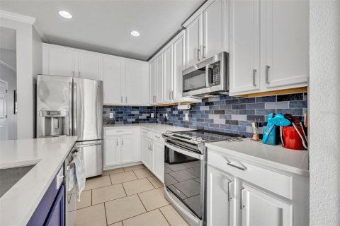 Casa en venta en Clermont, Florida, 5 dormitorios, 264.68 m2 № 1584429 - foto 16
