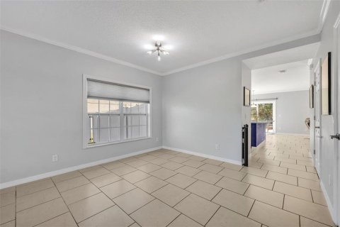 Casa en venta en Clermont, Florida, 5 dormitorios, 264.68 m2 № 1584429 - foto 9