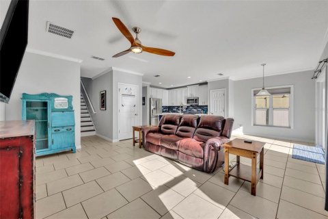 Casa en venta en Clermont, Florida, 5 dormitorios, 264.68 m2 № 1584429 - foto 21