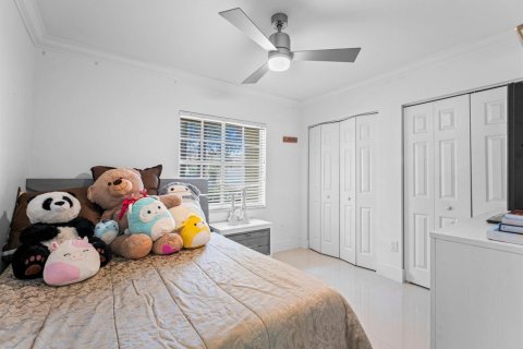 Villa ou maison à vendre à Pembroke Pines, Floride: 3 chambres, 134.99 m2 № 2084310 - photo 12