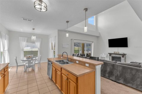 Villa ou maison à vendre à Davenport, Floride: 5 chambres, 227.7 m2 № 2109964 - photo 12