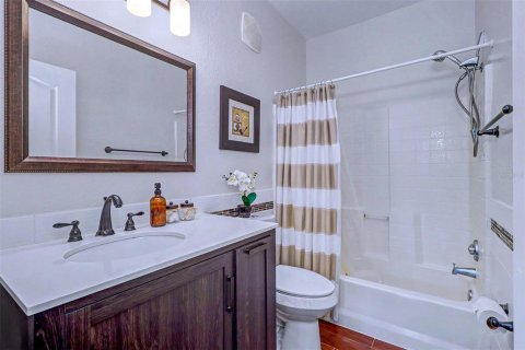 Condo in Clearwater, Florida, 2 bedrooms № 2197415 - photo 23