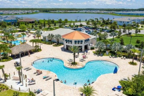 Touwnhouse à vendre à Kissimmee, Floride: 4 chambres, 177.81 m2 № 2099551 - photo 20