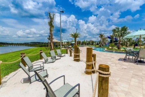 Touwnhouse à vendre à Kissimmee, Floride: 4 chambres, 177.81 m2 № 2099551 - photo 22
