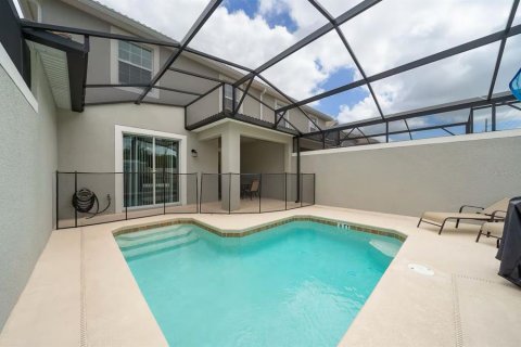 Touwnhouse à vendre à Kissimmee, Floride: 4 chambres, 177.81 m2 № 2099551 - photo 17