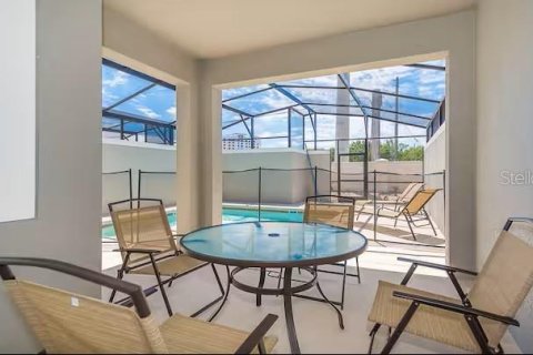 Touwnhouse à vendre à Kissimmee, Floride: 4 chambres, 177.81 m2 № 2099551 - photo 11