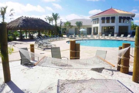 Touwnhouse à vendre à Kissimmee, Floride: 4 chambres, 177.81 m2 № 2099551 - photo 25