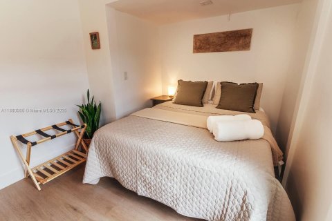 Купить виллу или дом в Норт-Майами-Бич, Флорида 3 спальни, 137.03м2, № 2034514 - фото 3