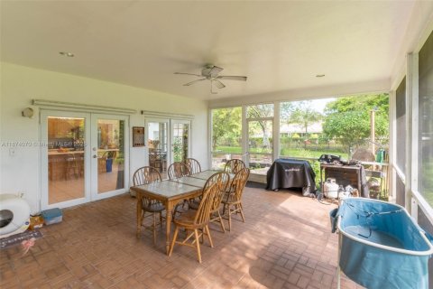Casa en venta en Homestead, Florida, 3 dormitorios, 233.37 m2 № 1924985 - foto 20
