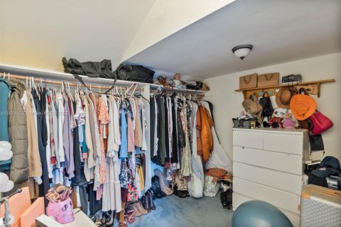 Casa en venta en Homestead, Florida, 3 dormitorios, 233.37 m2 № 1924985 - foto 17