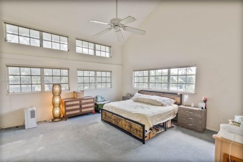 Casa en venta en Homestead, Florida, 3 dormitorios, 233.37 m2 № 1924985 - foto 14